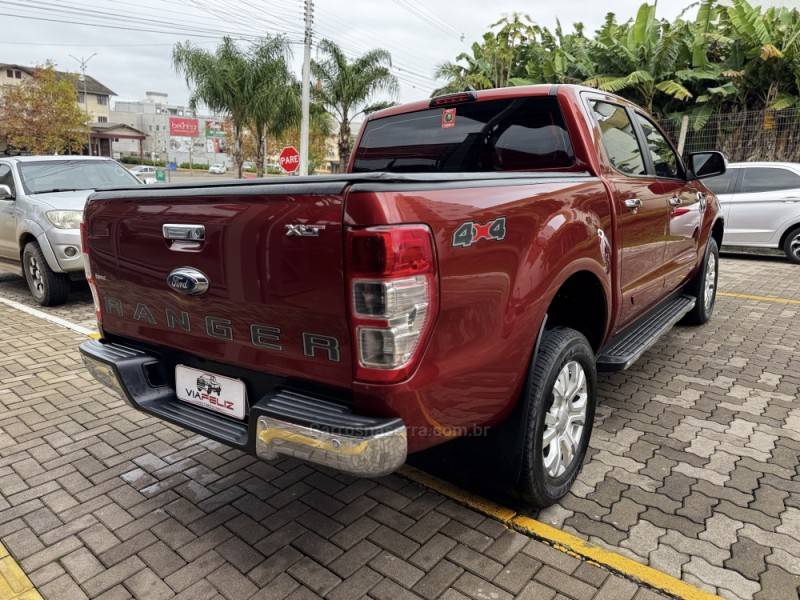 FORD - RANGER - 2020/2021 - Vermelha - R$ 164.990,00