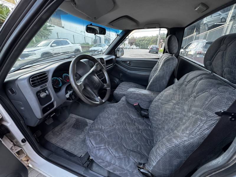 CHEVROLET - S10 - 2009/2009 - Branca - R$ 59.990,00