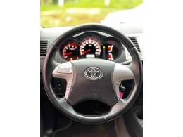 TOYOTA - HILUX - 2012/2013 - Bege - R$ 133.990,00