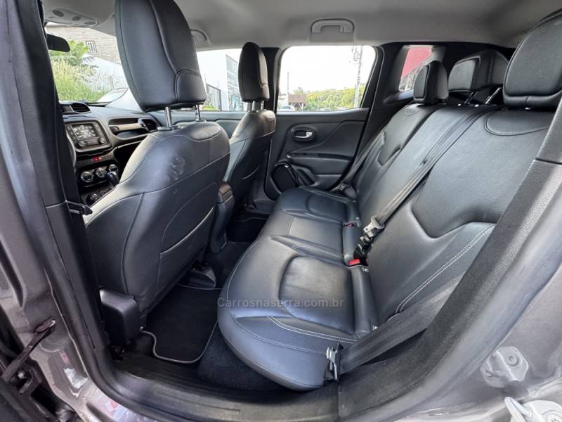 JEEP - RENEGADE - 2017/2018 - Cinza - R$ 98.990,00