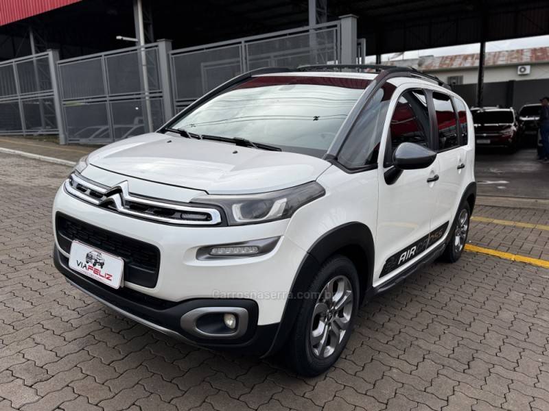 CITROËN - AIRCROSS - 2015/2016 - Branca - R$ 54.990,00