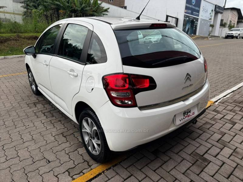 CITROËN - C3 - 2014/2015 - Branca - R$ 45.990,00