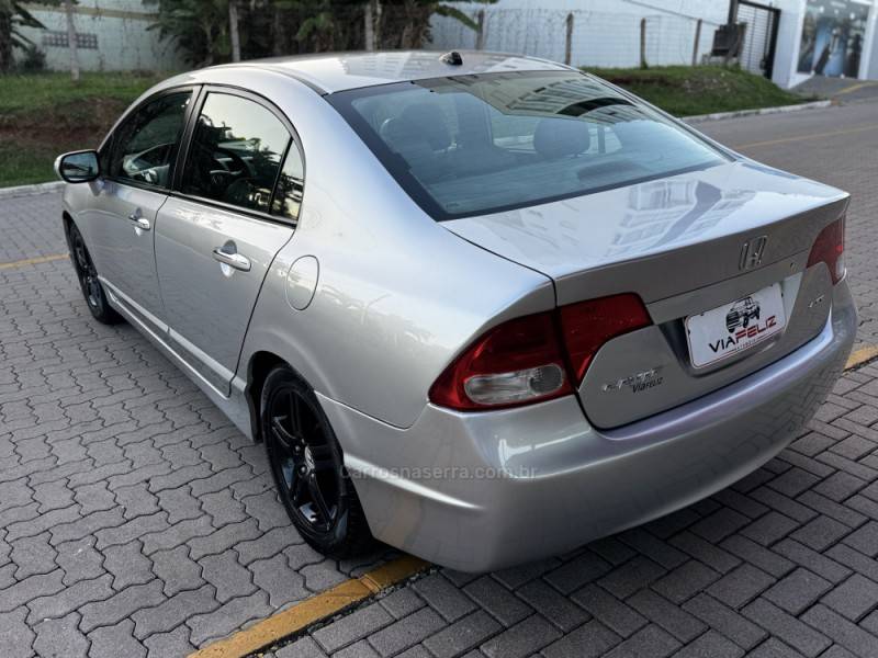 HONDA - CIVIC - 2006/2007 - Prata - R$ 47.990,00