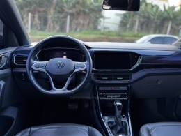 VOLKSWAGEN - T-CROSS - 2021/2022 - Azul - R$ 111.990,00