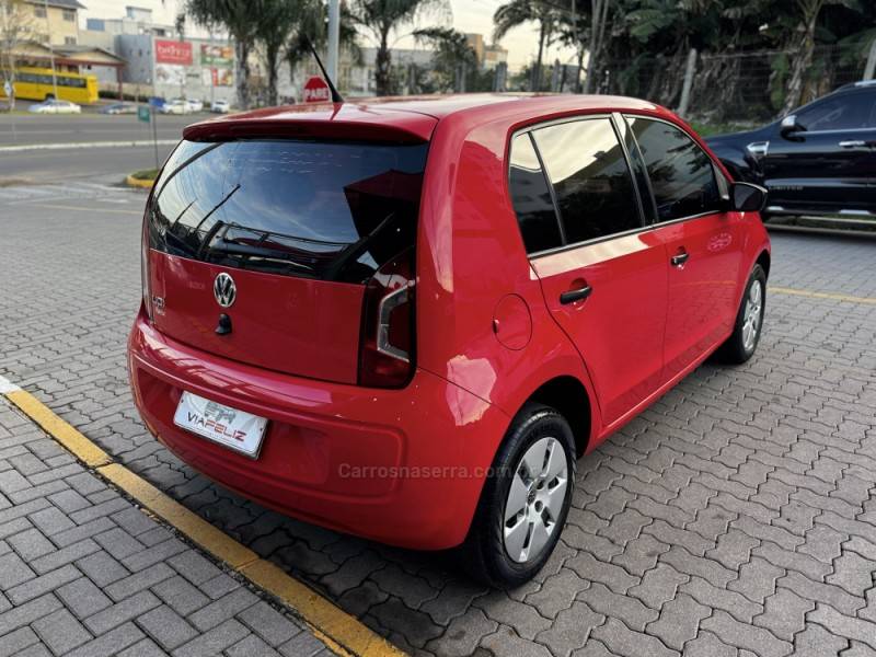 VOLKSWAGEN - UP - 2016/2016 - Vermelha - R$ 43.990,00