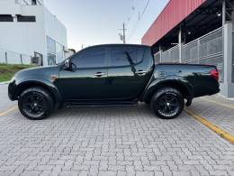 MITSUBISHI - L200 - 2008/2009 - Verde - R$ 92.990,00