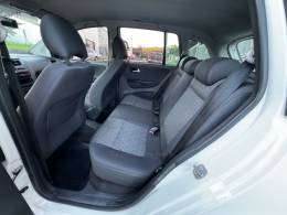 VOLKSWAGEN - SPACEFOX - 2014/2014 - Branca - R$ 46.990,00