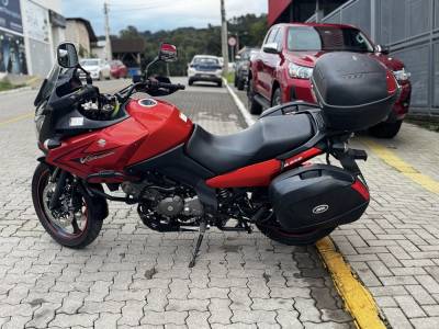 SUZUKI - V-STROM - 2011/2012 - Laranja - R$ 34.990,00