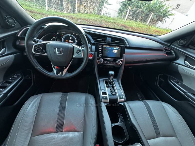 HONDA - CIVIC - 2021/2021 - Azul - R$ 136.990,00