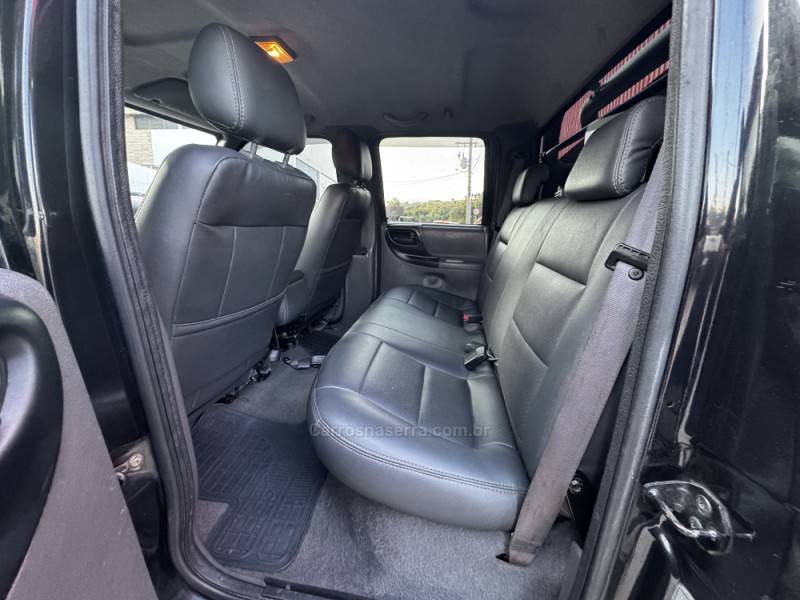 FORD - RANGER - 2007/2008 - Preta - R$ 54.990,00