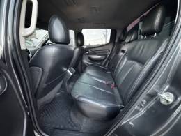 MITSUBISHI - L200 TRITON - 2021/2022 - Cinza - R$ 199.990,00