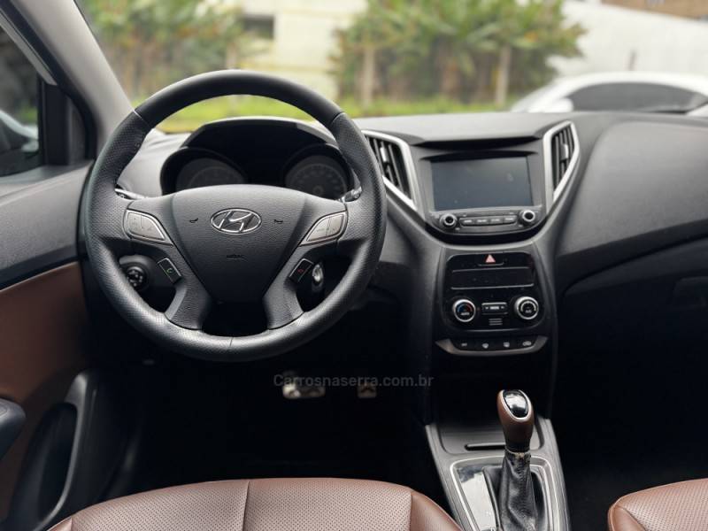 HYUNDAI - HB20X - 2019/2019 - Branca - R$ 80.990,00