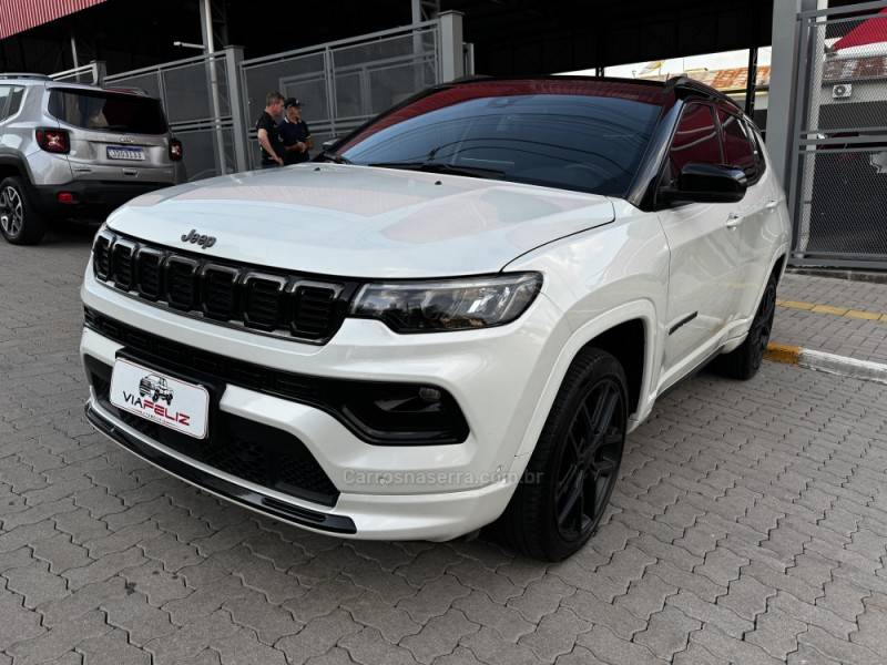 JEEP - COMPASS - 2024/2025 - Branca - R$ 249.990,00
