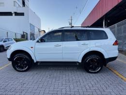MITSUBISHI - PAJERO - 2012/2013 - Branca - R$ 98.990,00