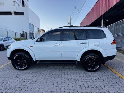 MITSUBISHI - PAJERO - 2012/2013 - Branca - R$ 98.990,00