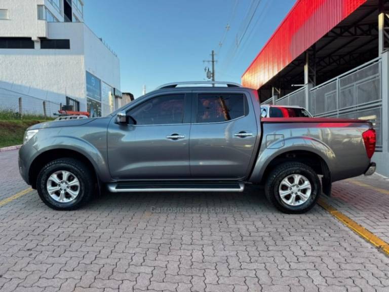 NISSAN - FRONTIER - 2018/2018 - Cinza - R$ 141.990,00