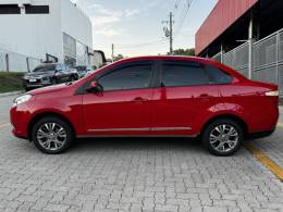 FIAT - GRAND SIENA - 2017/2018 - Vermelha - R$ 47.990,00
