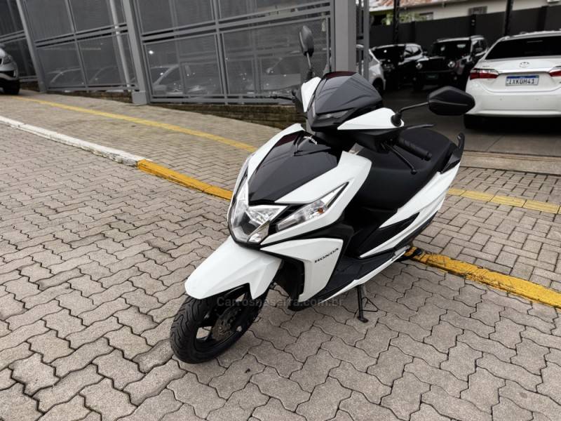 HONDA - ELITE - 2024/2025 - Branca - R$ 16.990,00