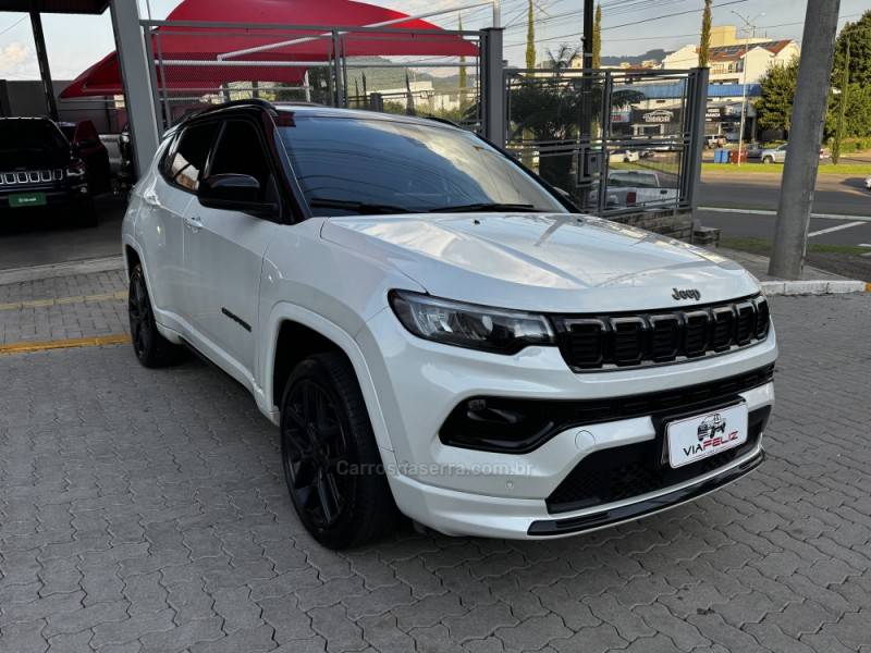 JEEP - COMPASS - 2024/2025 - Branca - R$ 249.990,00