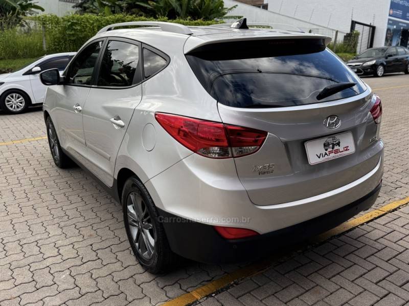 HYUNDAI - IX35 - 2018/2019 - Prata - R$ 97.990,00
