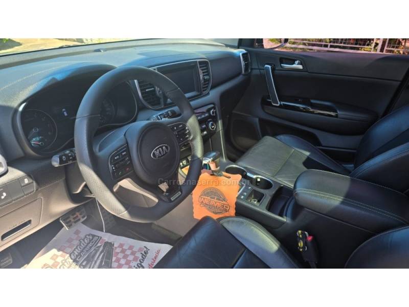 KIA MOTORS - SPORTAGE - 2016/2017 - Prata - R$ 117.990,00