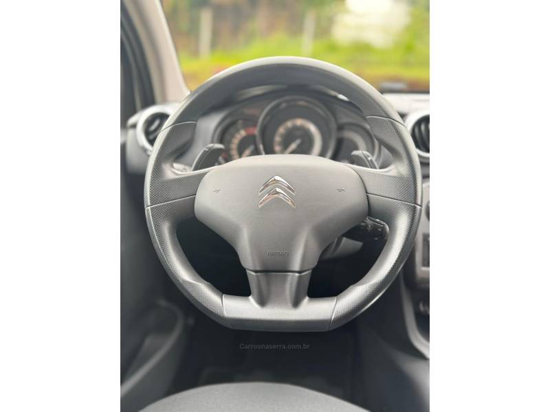 CITROËN - C3 - 2014/2015 - Branca - R$ 45.990,00