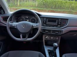 VOLKSWAGEN - POLO - 2023/2023 - Branca - R$ 74.990,00
